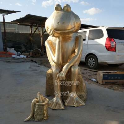 Polished modern animal statue large bronze sitting frog sculpture