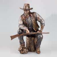 Hot selling resin cowboy statue